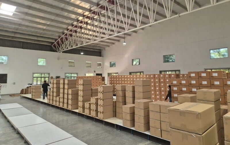 global clothing manufacturing image
